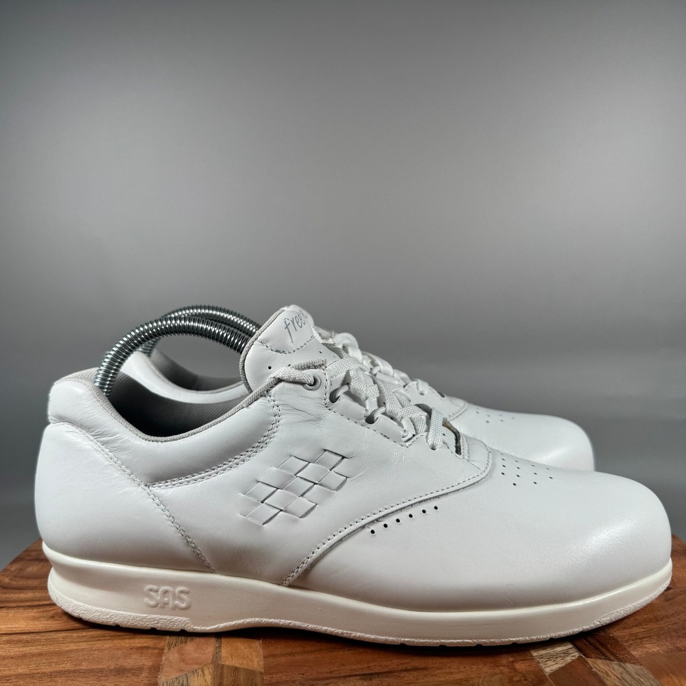 SAS Free Time Womens 10 N White Leather Walking Shoes Made in USA Comfort Shoe